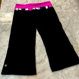 LuluLemon workout/leisure cropped pants
